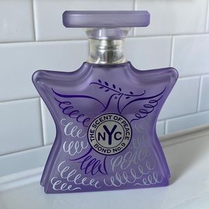 Women’s perfume fragrance: Bond No 9 New York Perfume